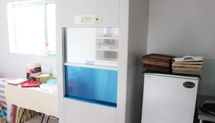 ダムウェーター(小荷物専用昇降機)の価格
