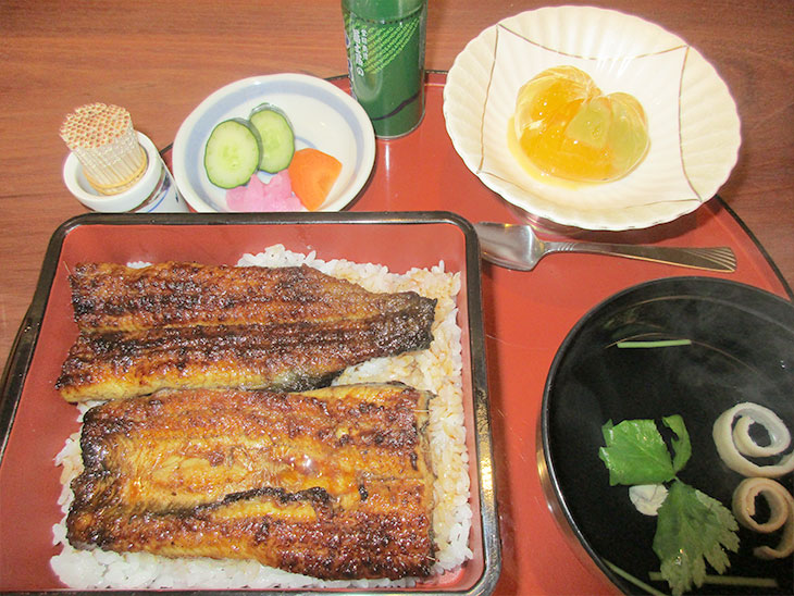 うな重と肝吸い(お吸い物)