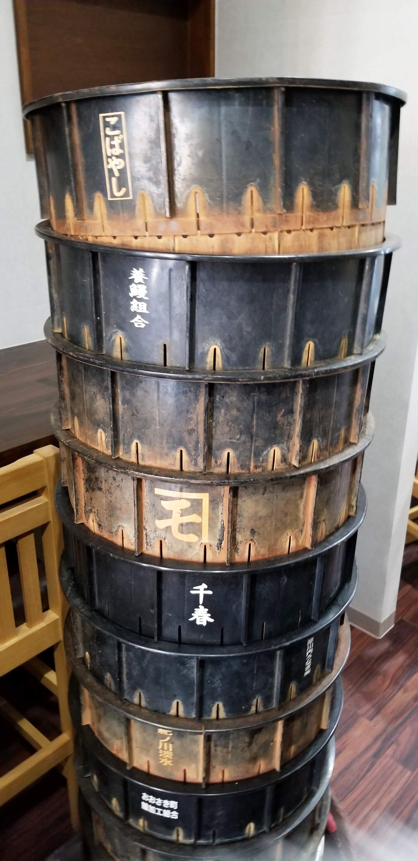ニ与呂（によろ）店内－その2
